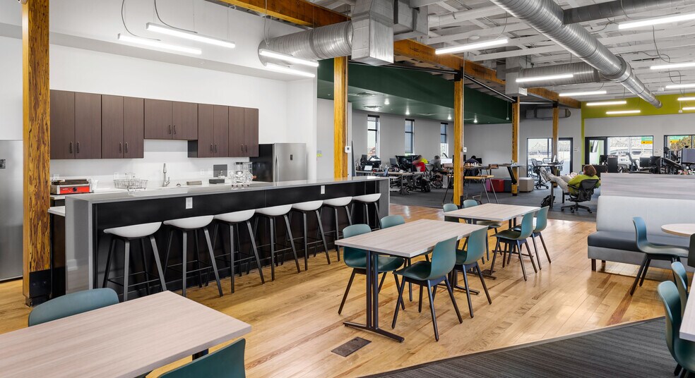 552 E Market St, Louisville, KY à louer - Photo intérieure – Image 3 sur 31