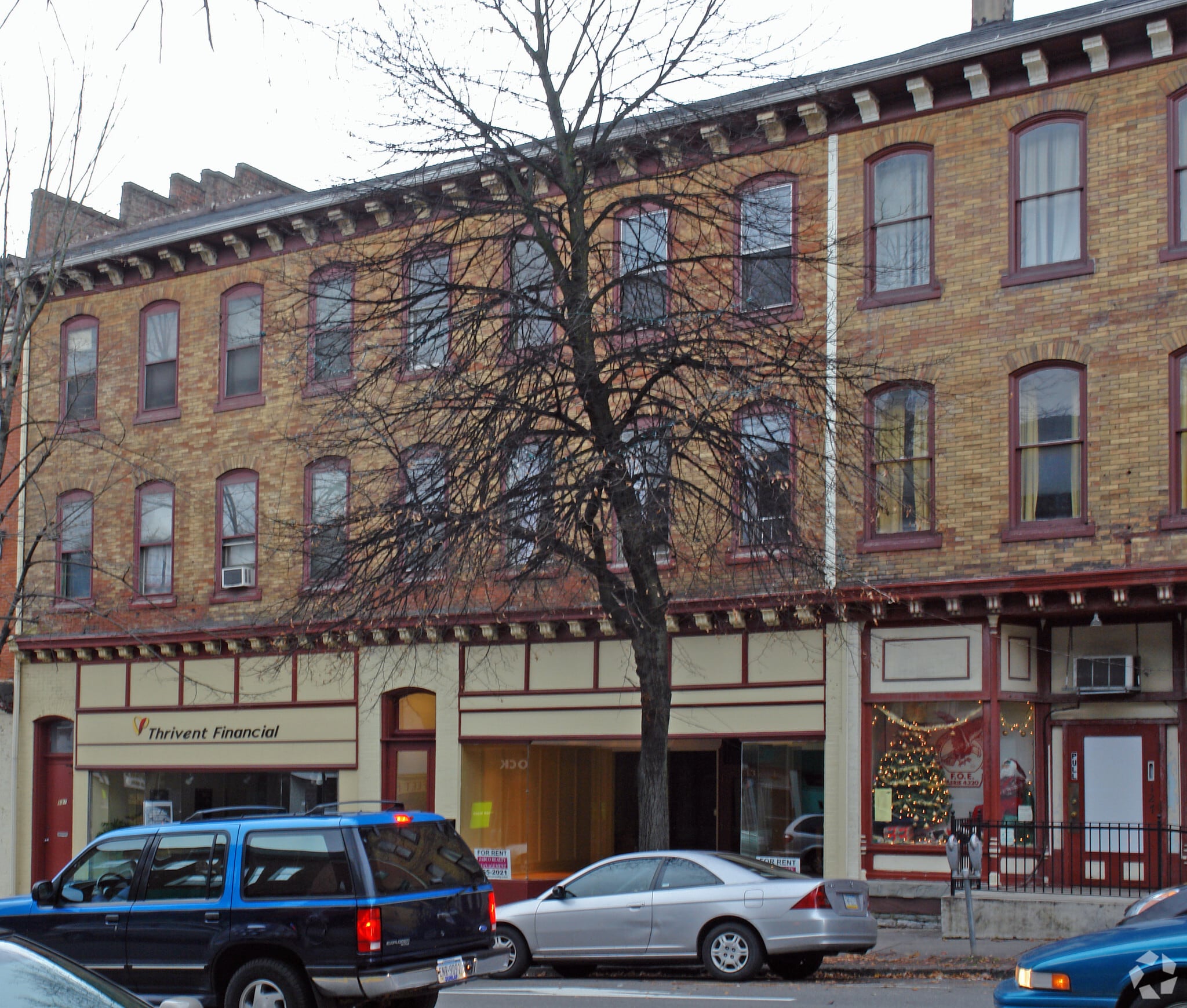 135 S Allegheny St, Bellefonte, PA à louer Photo principale– Image 1 sur 6