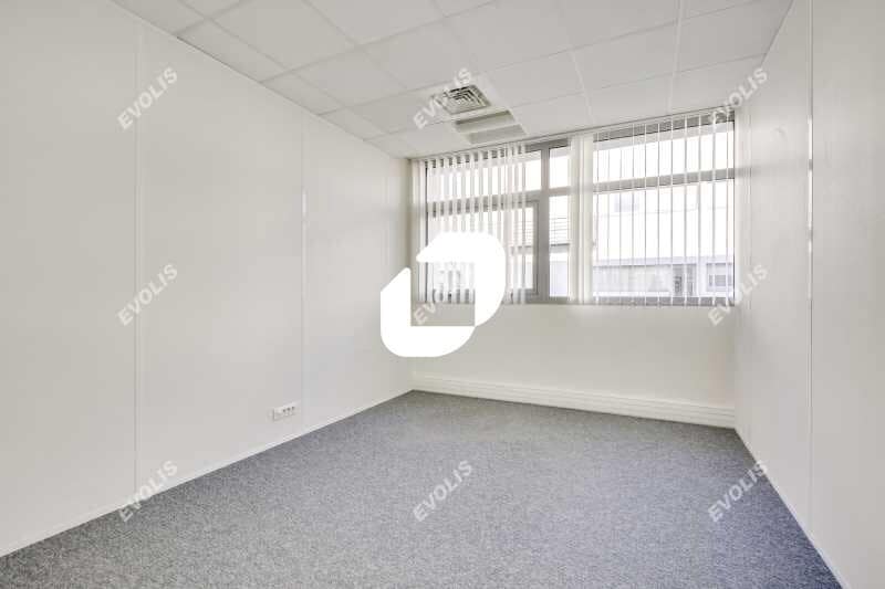 Bureau dans Saint-Denis à louer - Photo intérieure – Image 3 sur 14