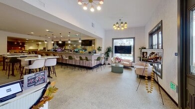 1802-1820 S Pacific Coast Hwy, Redondo Beach, CA à louer Photo intérieure– Image 1 sur 41