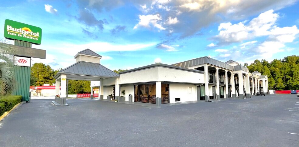 1145 Sniders Hwy, Walterboro, SC à vendre - Photo de l’immeuble – Image 2 sur 7