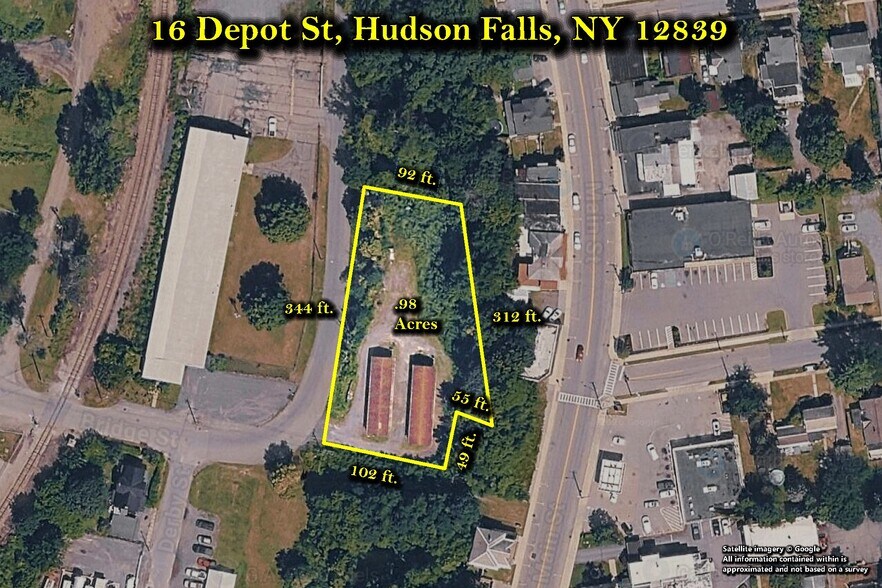 16 Depot St, Hudson Falls, NY à vendre - Photo de l’immeuble – Image 2 sur 11