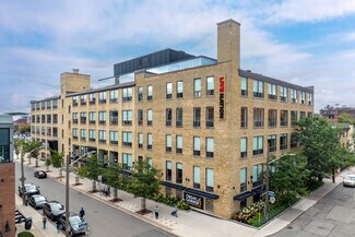 Plus de détails pour 40 Hanna Ave, Toronto, ON - Bureau à louer