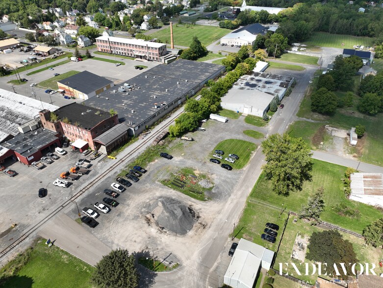 51 Central Ave, Geneva, NY à vendre - Photo de l’immeuble – Image 3 sur 10