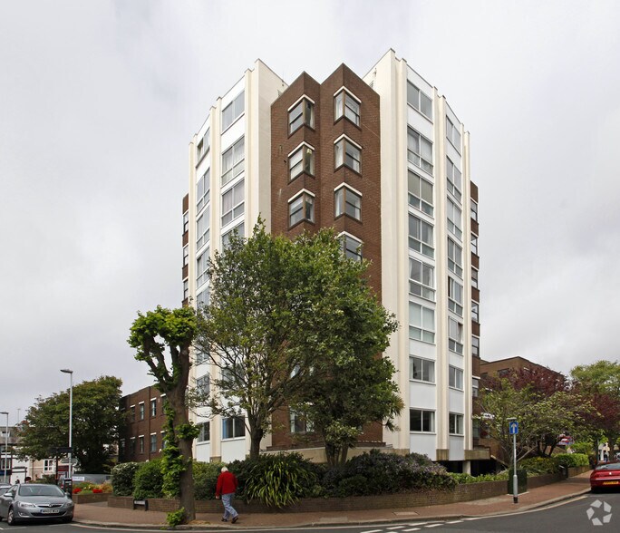 3 Liverpool Gdns, Worthing à louer - Photo de l’immeuble – Image 1 sur 3