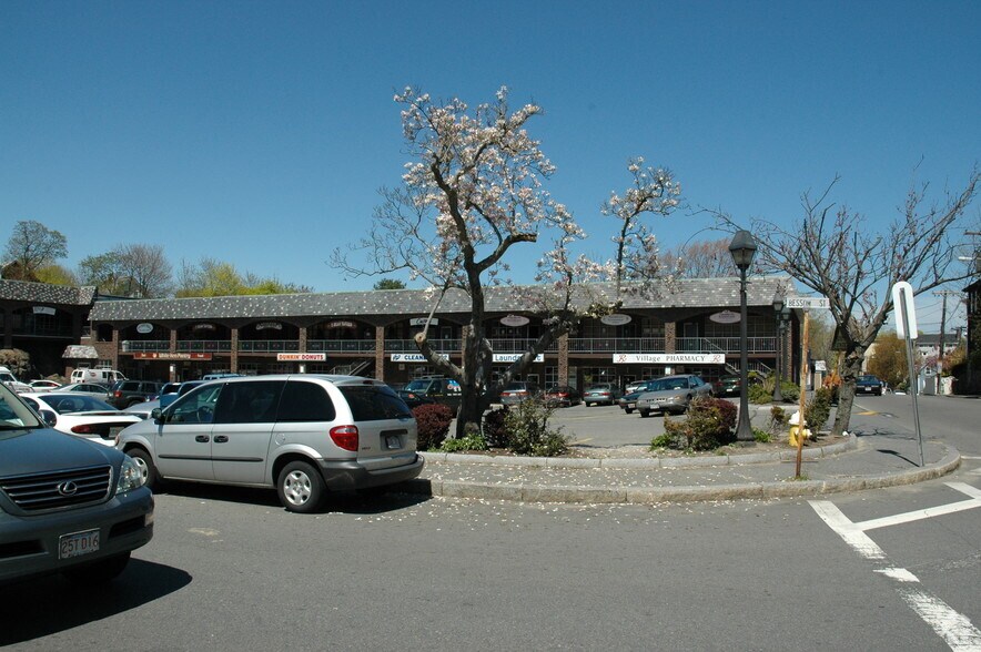 165 Pleasant St, Marblehead, MA à louer - Photo principale – Image 1 sur 9