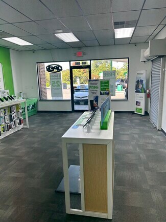 Plus de détails pour 860 Heckle Blvd, Rock Hill, SC - Local commercial à louer
