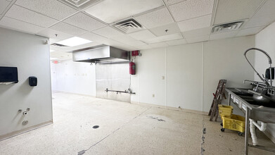 1226 Museum Square Dr, Sugar Land, TX à louer Photo intérieure– Image 2 sur 4