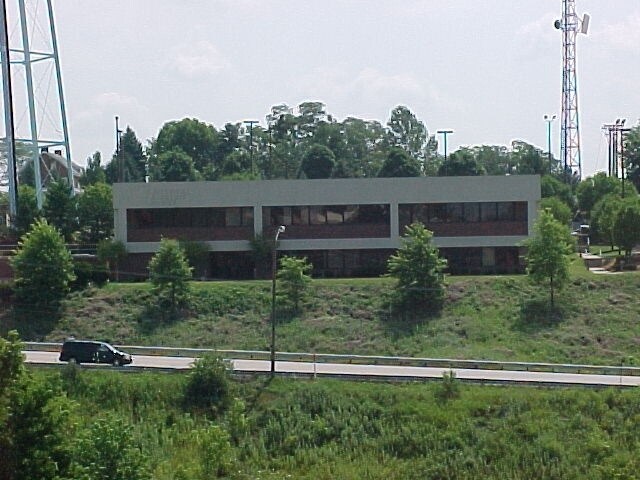 110 John Scott Hwy, Steubenville, OH à louer Photo principale– Image 1 sur 40