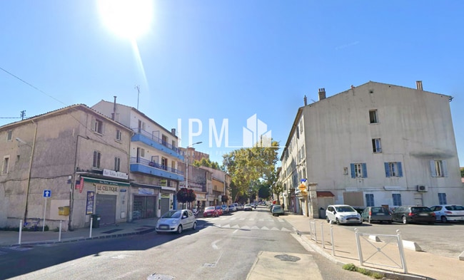 Plus de détails pour 625 Bd Maréchal Joffre, Toulon - Local commercial à louer