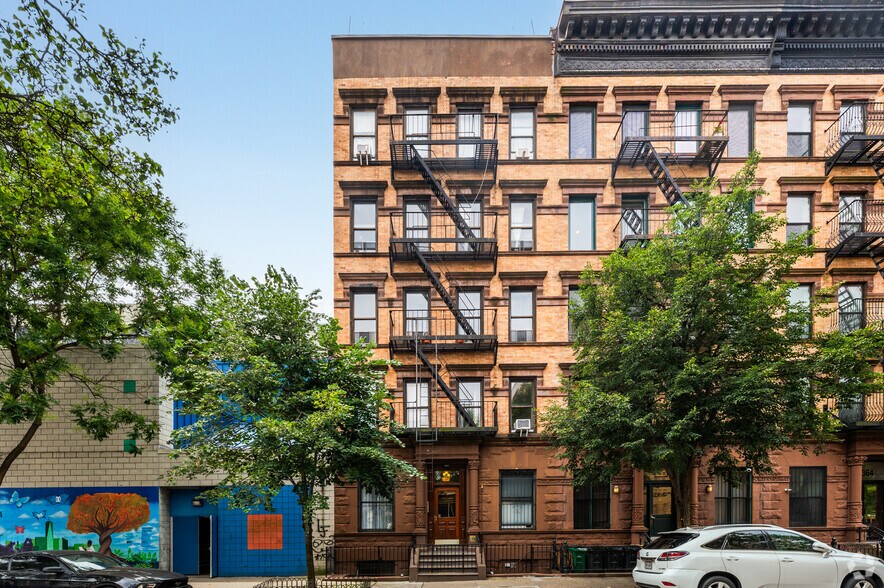 360 W 119th St, New York, NY à vendre - Photo de l’immeuble – Image 3 sur 24
