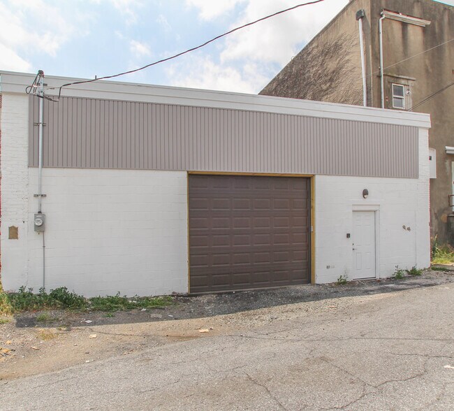 813-815 E 4th St, Bethlehem, PA à louer - Photo de l’immeuble – Image 2 sur 7