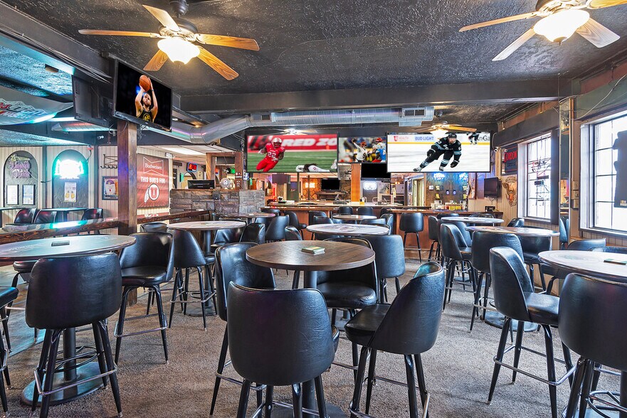 6194 Highland Dr, Salt Lake City, UT à vendre - Photo de l’immeuble – Image 3 sur 15