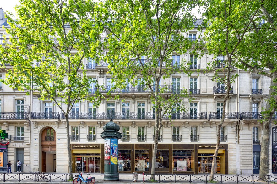 Bureau dans Paris à louer - Photo principale – Image 1 sur 3