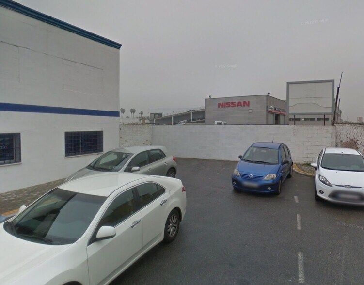 Calle B (Polígono Industrial Su Eminencia), S/N, SEVILLA, Sevilla à louer - Photo de l’immeuble – Image 3 sur 9