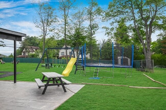 Plus de détails pour 82 Liberty St, Monticello, NY - Logement à vendre