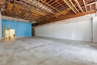 6949 La Tijera Blvd, Los Angeles, CA à louer Photo intérieure– Image 1 sur 4