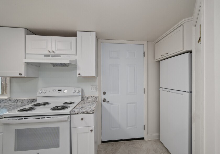 4615 Hesperides, Tampa, FL à vendre - Photo de l’immeuble – Image 3 sur 7