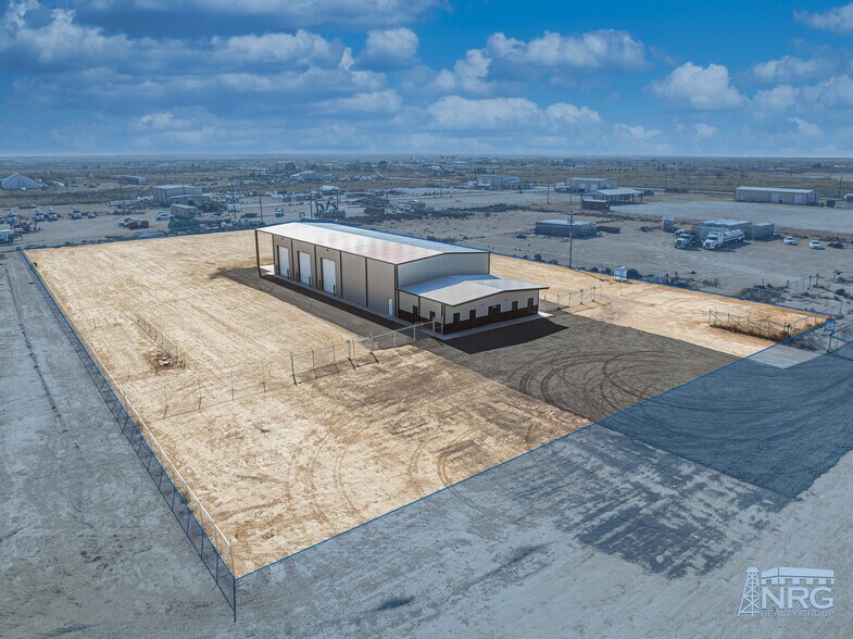 3015 W County Road 135, Midland, TX à vendre - Photo de l’immeuble – Image 3 sur 20