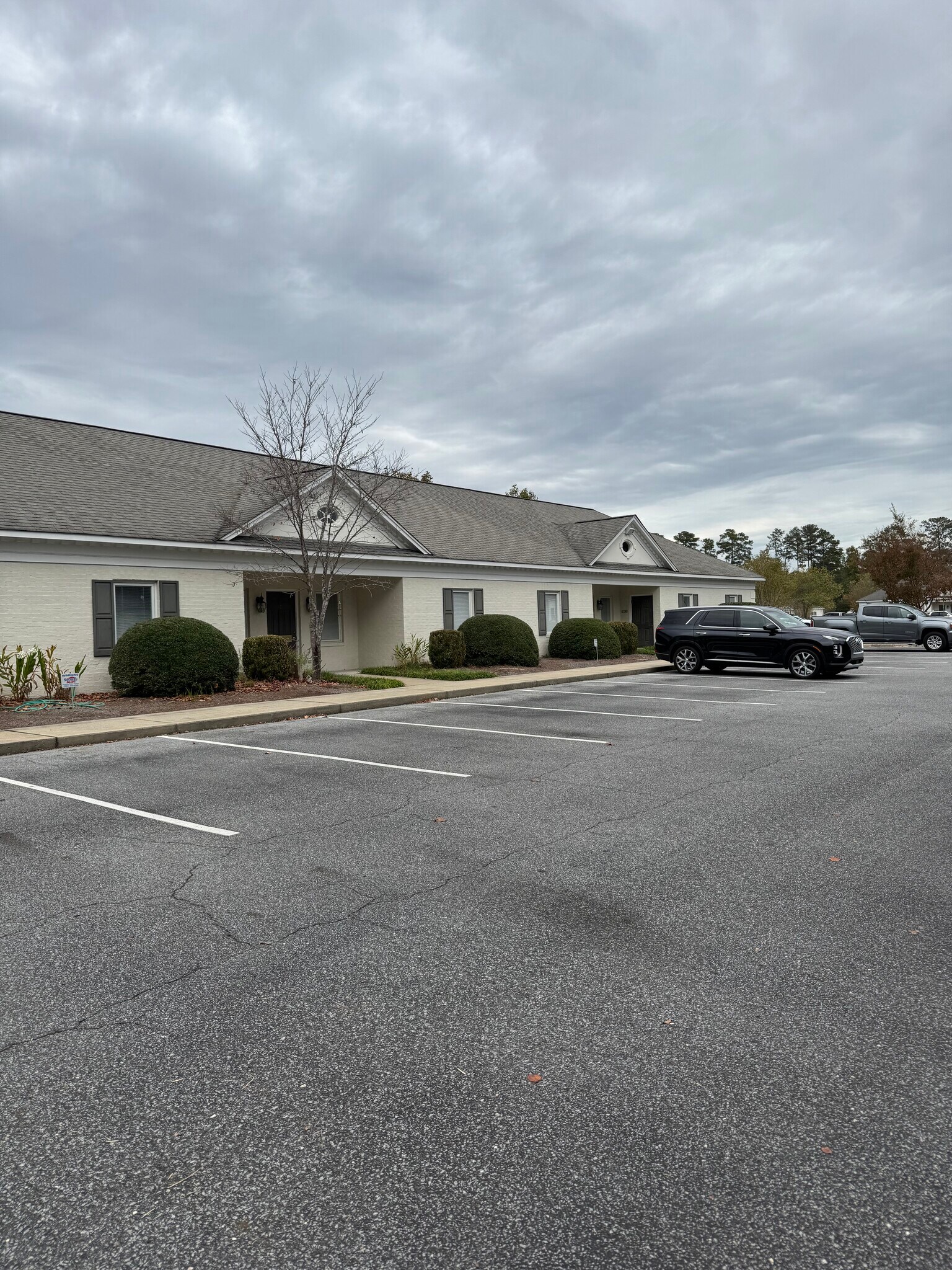 710 Cromwell Dr, Greenville, NC à louer Photo principale– Image 1 sur 2