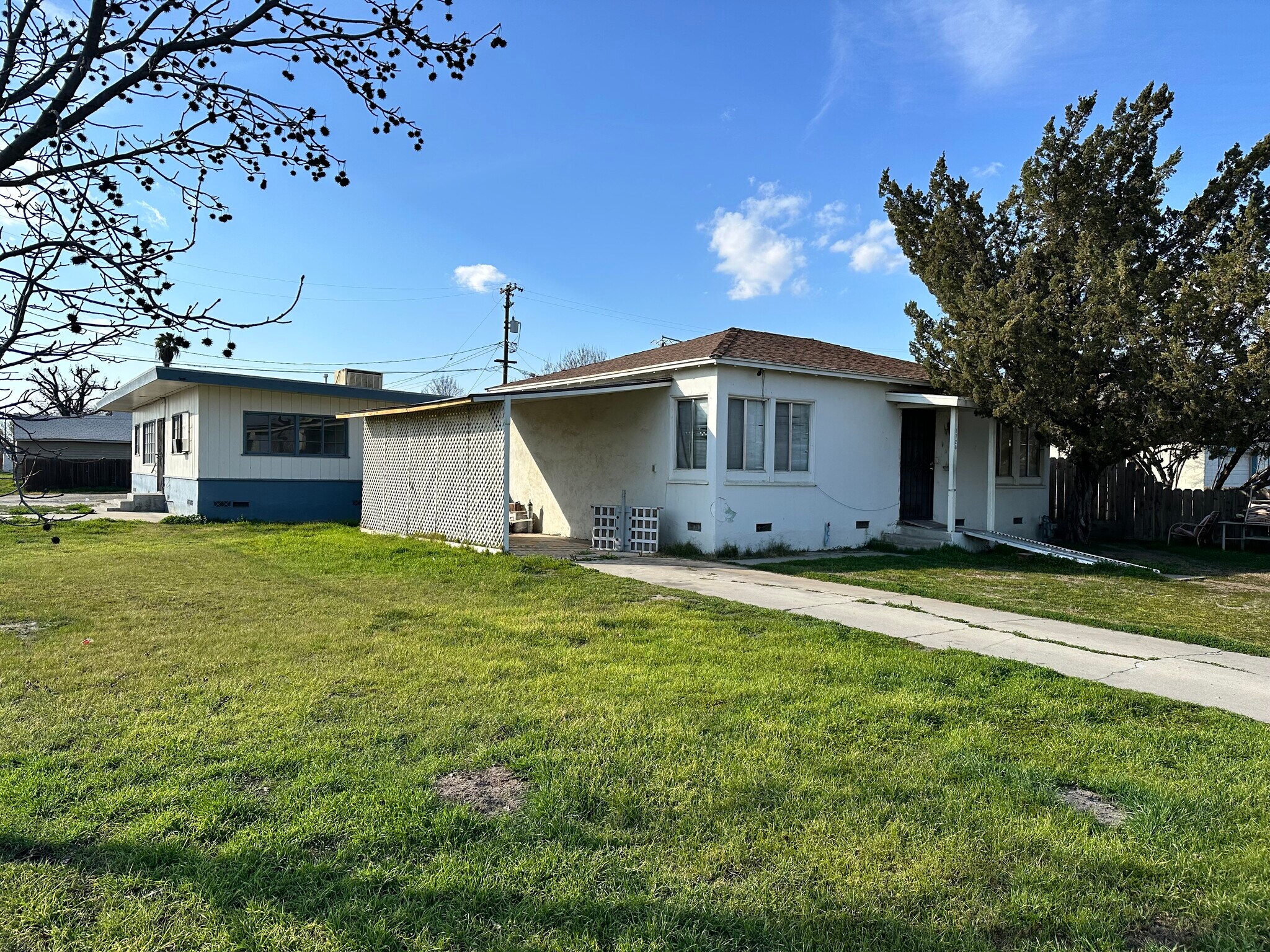 1728 Estes Ave, Corcoran, CA à vendre Photo principale– Image 1 sur 4