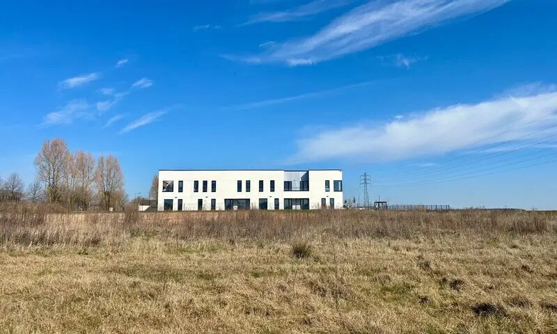 Bureau dans Saint-Martin-du-Vivier à louer Photo de l’immeuble– Image 1 sur 10