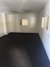671 E Cooley Dr, Colton, CA à louer Photo intérieure– Image 2 sur 11