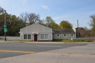 Plus de détails pour 2700 Monroe Rd, Charlotte, NC - Bureau à vendre