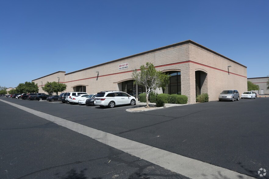 1725 W Williams Dr, Phoenix, AZ à louer - Photo principale – Image 1 sur 6