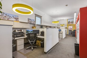 144 N Glassell St, Orange, CA à louer Photo intérieure– Image 2 sur 8