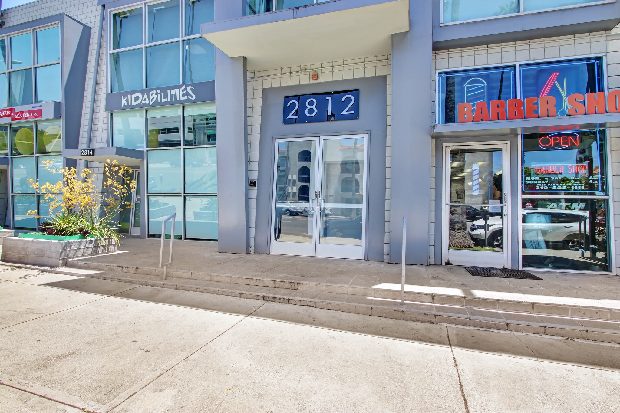 2812-2820 Santa Monica Blvd, Santa Monica, CA à louer Photo intérieure– Image 1 sur 4