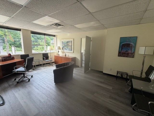914 Mount Kemble Ave, Morristown, NJ à louer Photo intérieure– Image 1 sur 7