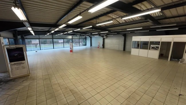 Plus de détails pour Industriel/Logistique à vendre