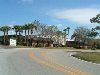 Plus de détails pour 2205 Industrial Blvd, Sarasota, FL - Industriel/Logistique à louer