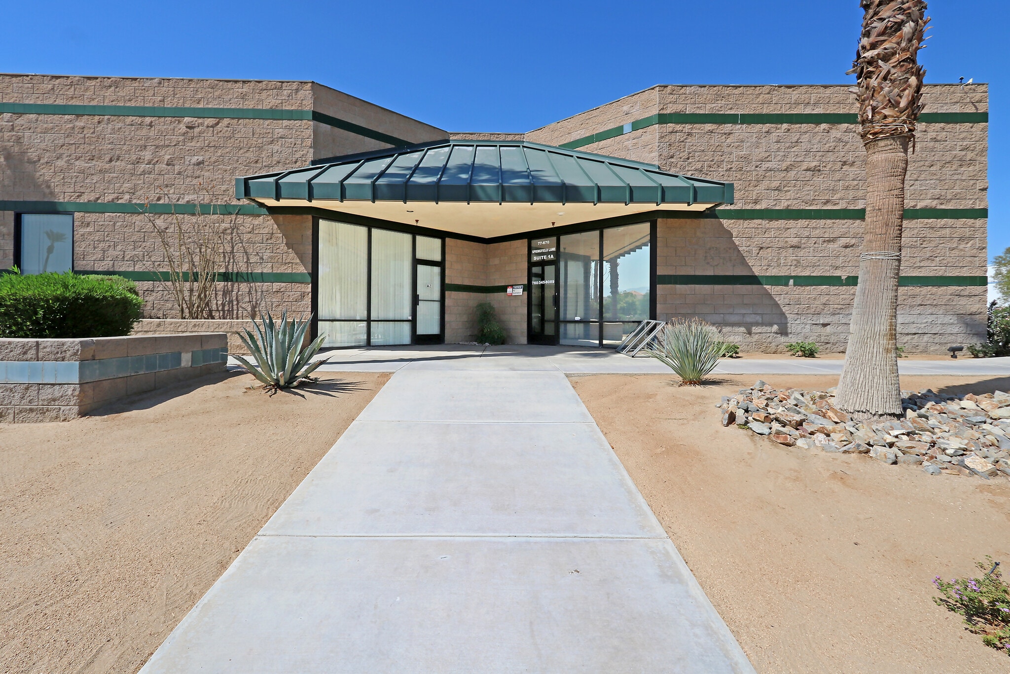 77670 Springfield Ln, Palm Desert, CA à louer Photo intérieure– Image 1 sur 10