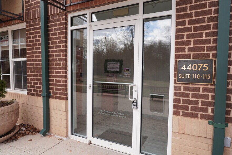 44075 Pipeline Plz, Ashburn, VA à louer - Photo de l’immeuble – Image 2 sur 56