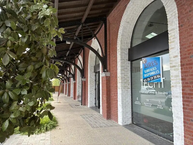 Local commercial dans Lille à louer Photo de l’immeuble– Image 1 sur 4