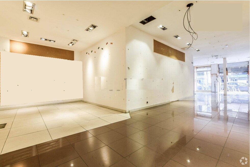 Immeuble residentiel dans Madrid, Madrid à vendre Photo intérieure– Image 1 sur 2