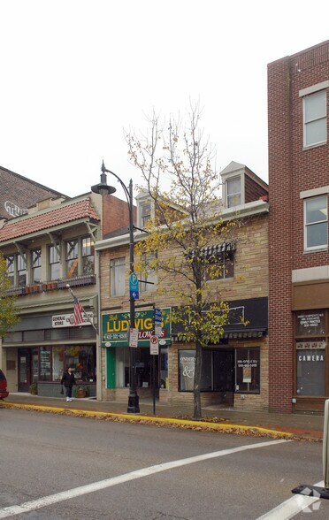 433 E Ohio St, Pittsburgh, PA à louer - Photo principale – Image 1 sur 12