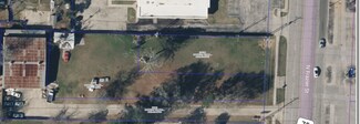 Plus de détails pour 1903-B North Frazier Street, Conroe, TX - Terrain à vendre