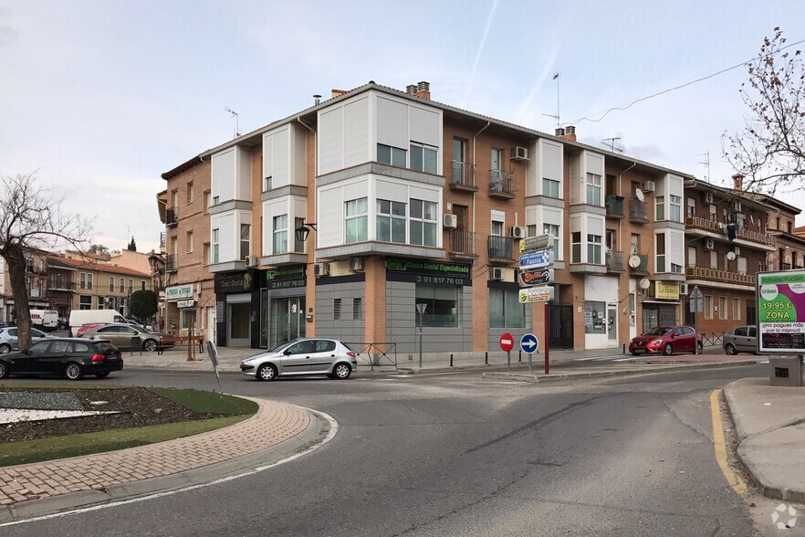 Immeuble residentiel dans Méntrida, Toledo à vendre - Photo de l’immeuble – Image 2 sur 2
