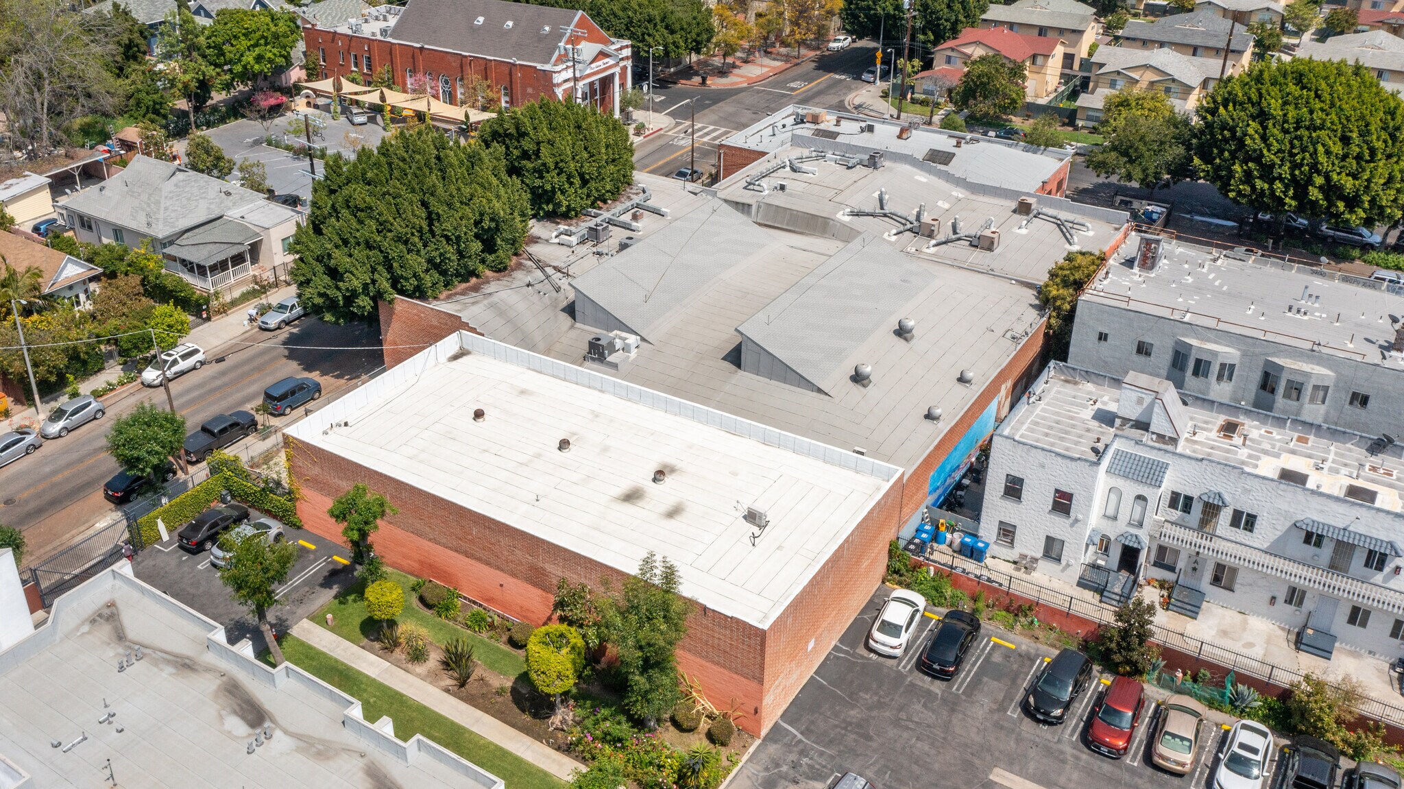 1506-1522 W 12th St, Los Angeles, CA à louer Photo de l’immeuble– Image 1 sur 22
