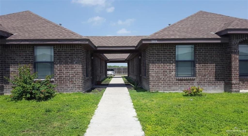3008 E Diamondhead Ave, Alton, TX à vendre Photo de l’immeuble– Image 1 sur 11