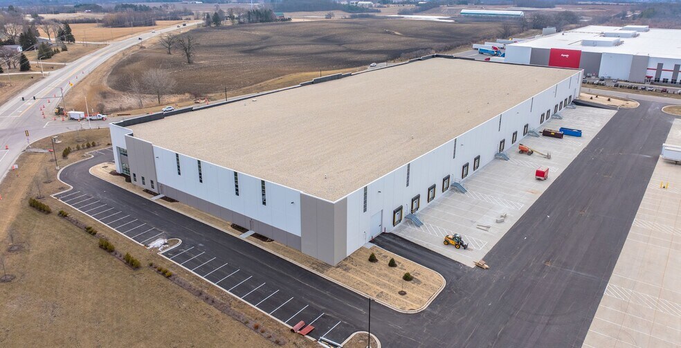 4300 Carly Ave, Caledonia, WI à louer - Photo de l’immeuble – Image 2 sur 7
