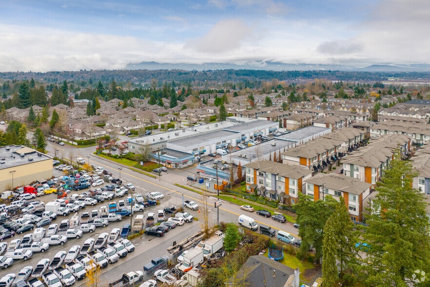 8468 162 St, Surrey, BC à louer - Aérien – Image 2 sur 3