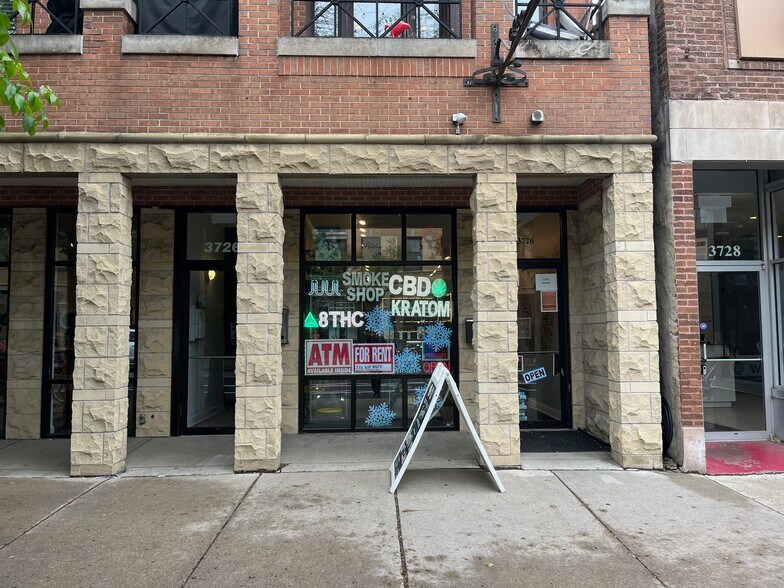 3724-3726 N Southport Ave, Chicago, IL à louer - Photo de l’immeuble – Image 3 sur 13