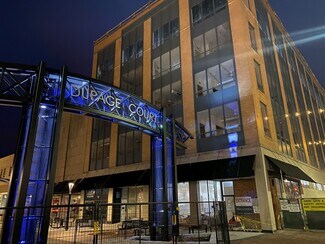 Plus de détails pour 40 Du Page Ct, Elgin, IL - Local commercial à louer