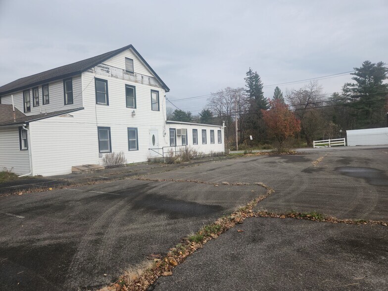 335 Main St, Cairo, NY à vendre - Photo de l’immeuble – Image 2 sur 11