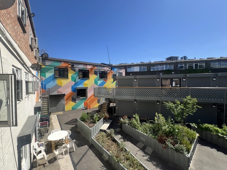 3A Overbury Road, Londres à louer - Photo de l’immeuble – Image 3 sur 8