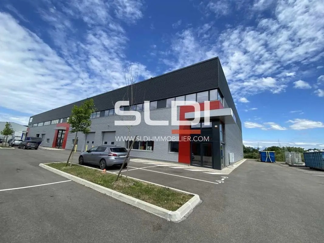 828 Rue De La Craz, Dagneux à louer Photo de l’immeuble– Image 1 sur 7